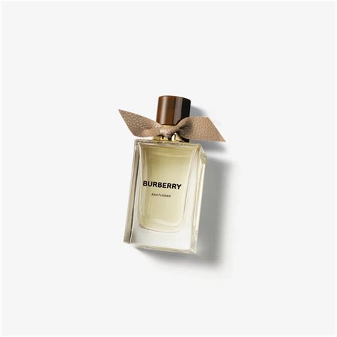 Burberry snowflower scent